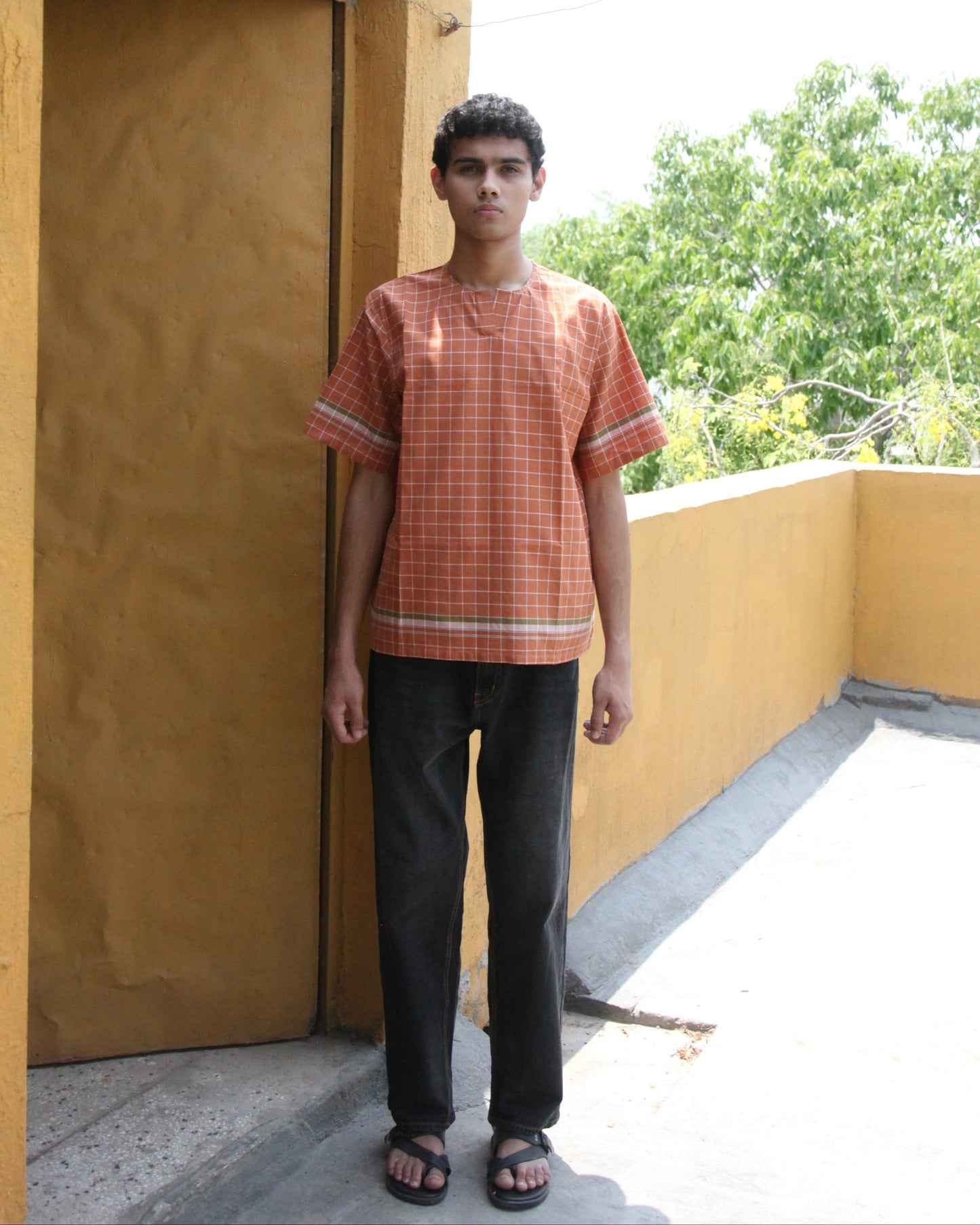 Saadha - Relaxed T-shirt