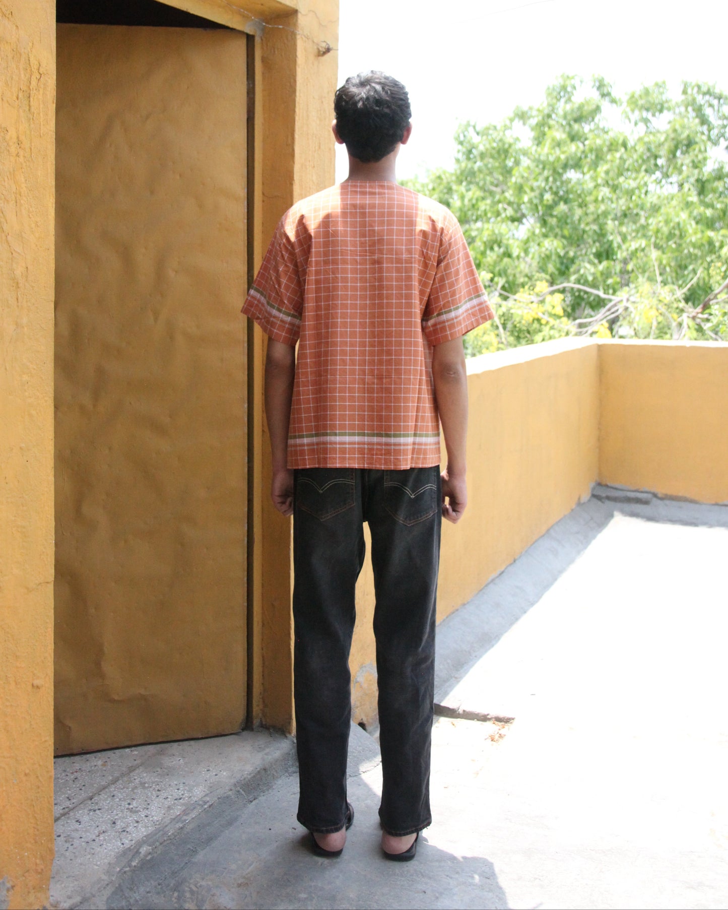 Saadha - Relaxed T-shirt