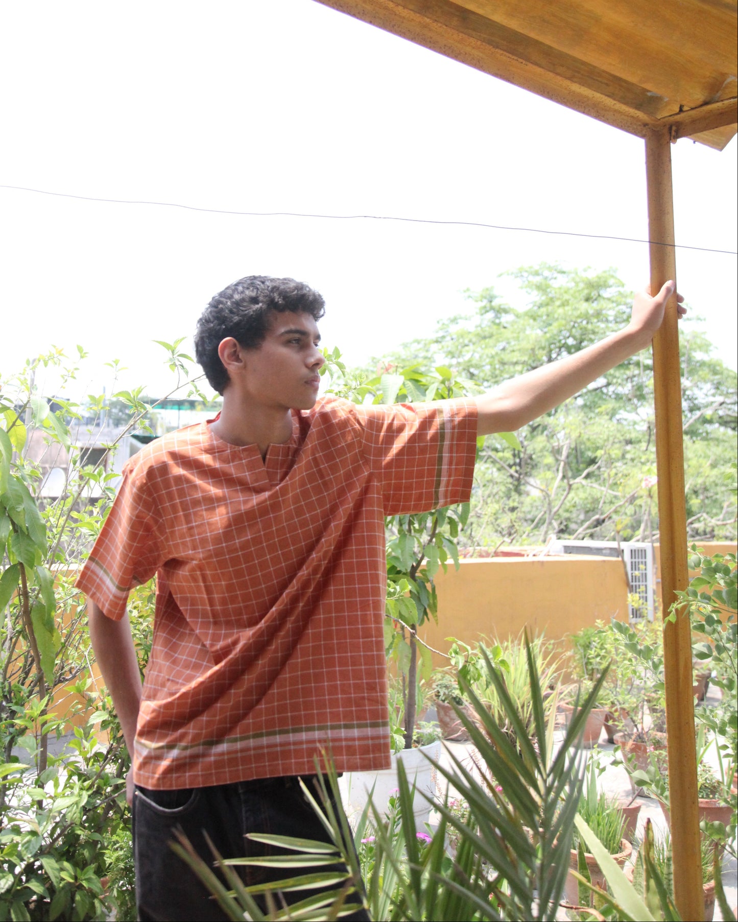 Saadha - Relaxed T-shirt